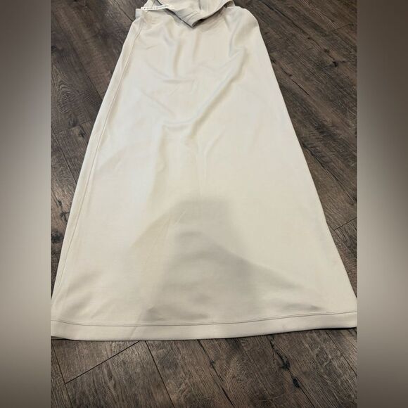 Lululemon Athletica Cream Midi Dress - Picture 9 of 11